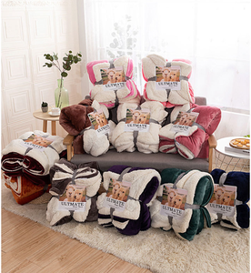 Wholesale Sherpa Flannel Double Layer Blanket Warm Skin-Friendly Quilted Lola Blanket Full Size <strong>Christmas</strong> Throwing <strong>Throws</strong> - Product Image 6