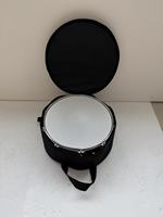 Tambor de Percusión Fácil de Transportar de 14x5.5 Pulgadas con Soporte y Bolsa de Malla, Tambor Portátil Ligero con Cuerpo de Madera para Práctica y Actuaciones