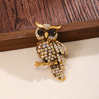 Broche Mystérieuse Hibou Bleu Cristal, Style Antique, en Métal, avec Support en Forme de Branche, Motif Fauna Sauvage, Épingle de Revers pour Vente en Gros de Bijoux