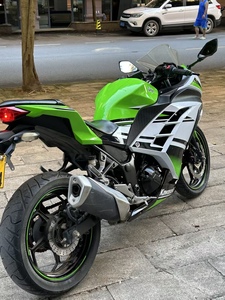 <span class=keywords><strong>Kawasaki</strong></span> Ninja125 - 15PS Moto légère à carénage complet - Product Image 2