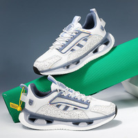 Tren Mode Musim Semi Musim Panas Sepatu Slip-On Logo Sol Lembut Olahraga & Kasual Sepatu Lari Desain Mesh Bernapas Popcorn