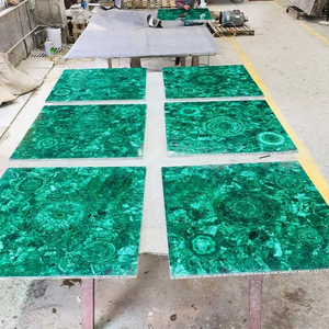 Dalles de pierre semi-précieuse en malachite naturelle de luxe, vert et doré - Product Image 4