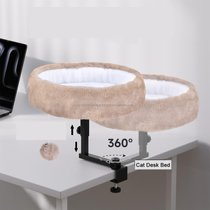 Lit de bureau pour chat Lits rotatifs en fausse fourrure douce pour petits grands chats Lieu de repos intérieur Bureau Bureau Rotatif Lit de nid suspendu pour animaux de compagnie - Product Image 5