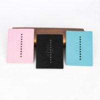 Étiquettes de marque sur mesure en cuir Nappa perforé respirant de qualité supérieure pour vestes de sport de luxe haute performance