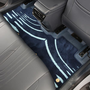 Tapis de sol de voiture sur mesure, double couche, en cuir bleu Napa, design luxueux, fait main, amovible et lavable - Product Image 5