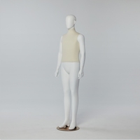 Mannequin de vitrine en FRP grandeur nature avec tête, pose debout, homme