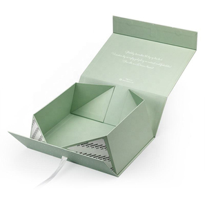 Boîtes cadeaux magnétiques pliables personnalisées avec ruban et logo imprimé pour calendrier de l'avent de soins de la peau, emballage cadeau haut de gamme pour les fêtes - Product Image 1