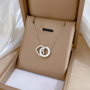 Kalung Liontin Cincin Ganda Bentuk Hati Geometris Baja Anti Karat Lapis Emas 18K Setting Bezel Unisex Perhiasan Tahan Air untuk Pesta - Product Image 5
