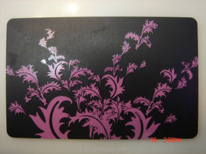 Carte de membre VIP en PVC noir mat avec impression offset UV, livraison rapide et inspection complète - Product Image 3