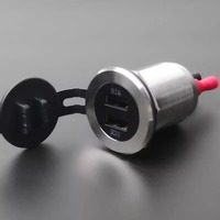 Chargeur de voiture universel en acier inoxydable, charge rapide, double interface USB, modification de voiture, interrupteur en métal flamboyant
