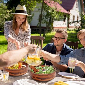Ensemble de saladiers en bois d'acacia personnalisés avec 2 mains en bois grand bol à mélanger pour salade de fruits et céréales - Product Image 3