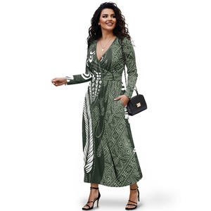 Vestidos Maxi Elegantes para Mujer con Estampado Tribal Polinesio Verde de Alta Calidad, Cintura Ajustada y Escote en V Sexy - Product Image 2