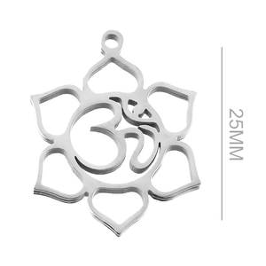 Breloque connecteur en acier inoxydable plaqué or 18 carats en forme de <span class=keywords><strong>poisson</strong></span>/<span class=keywords><strong>poisson</strong></span> <span class=keywords><strong>rouge</strong></span> pour la fabrication de bijoux, vêtements de yoga et porte-clés - Product Image 4