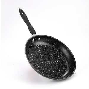 Sartén Redonda de Hierro Fundido Precurado con Mango Largo para Cocina, Venta al por Mayor Personalizada - Product Image 6