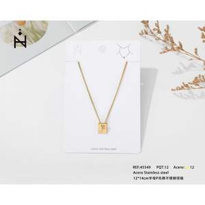 Collar de Acero Inoxidable con Colgante de Letra P, Chapado en Oro, Joyería Clásica de Moda, Regalo Unisex - Product Image 2