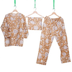 Ensemble de pyjama pour femme à imprimé floral, 100 % coton, taille élastique, manches trois quarts, vêtements de nuit décontractés, longueur complète, taille mi-haute - Product Image 1