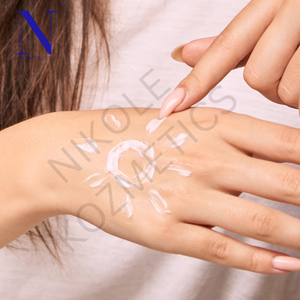 Lotion solaire OEM/ODM SPF 40/50 PA légère pour la protection quotidienne du visage et du corps, hydratant doux, soin naturel de la peau - Product Image 2