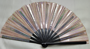 Ventilateur de 33 cm (13 pouces) en gros avec poignée en bambou noir et PVC transparent – Idéal pour les promotions et événements - Product Image 3