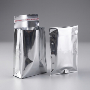 Buste per Spedizioni Personalizzate con Logo e Nome, Impermeabili, in Lamina Metallizzata, Resistenti agli Strappi, Autoadesive per Abbigliamento - Product Image 2