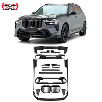 Pour BMW X7 G07 LCI Kit Carrosserie en Fibre de Carbone Sec Style LD : Pare-chocs Avant, Lame Avant, Diffuseur Arrière, Jupes Latérales, Canards