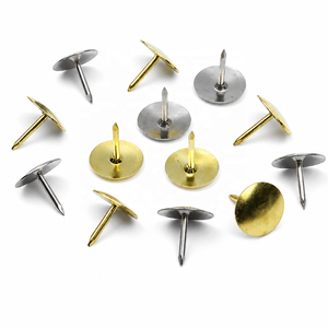 Lot <span class=keywords><strong>de</strong></span> piones métalliques dorées et argentées pour tableau <span class=keywords><strong>de</strong></span> notes, tableau d'affichage, présentation <span class=keywords><strong>de</strong></span> photos, bureau et école - Product Image 3