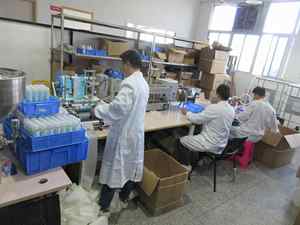 Spray de Revestimento de Vidro de Carro <span class=keywords><strong>Nano</strong></span> Cerâmico SUPER ARMOR 9H Dureza Anti-Risco Super Hidrofóbico Repelente de Água e Sujeira para Pintura Automotiva - Product Image 4