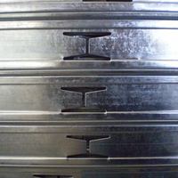 Profilés en acier léger de qualité supérieure pour cloisons sèches et charpentes de plafond