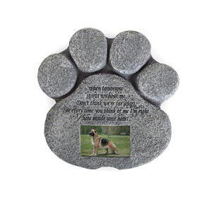 Urnas con estampado de pata de mármol blanco de estilo americano altamente detalladas para guardar cenizas de mascotas - Product Image 3