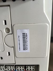 ACS800-04-0205-3+E210+P901 ซีรีส์ ACS800 ระบบควบคุม PLC 3 เฟส 380-500V - Product Image 4