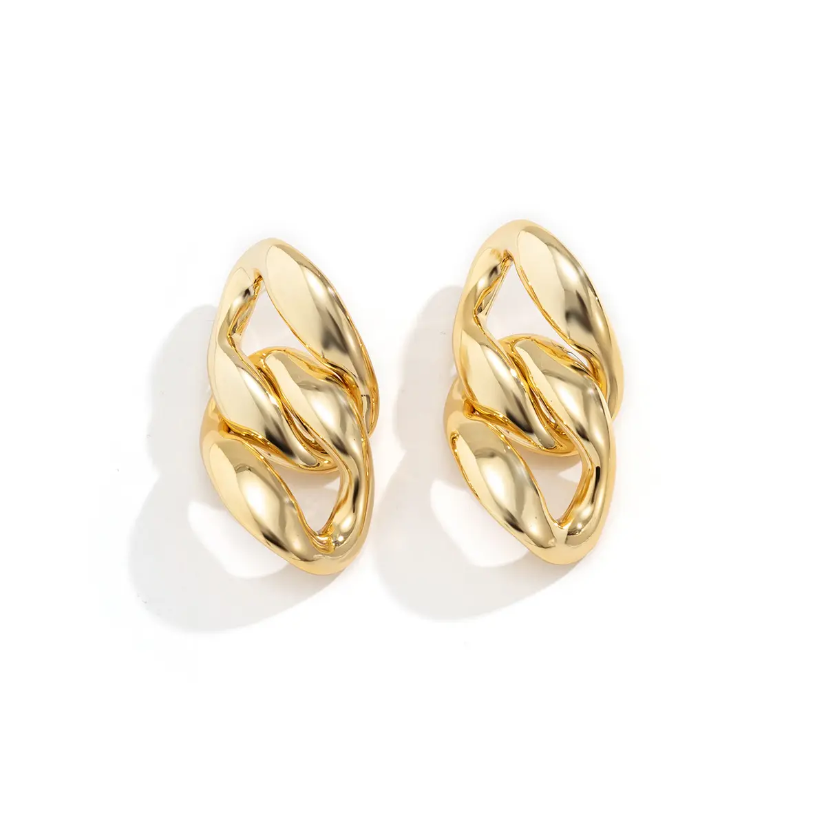 Vintage Big Circle Hoop Zinc Alloy Stud Earrings Wholesale Geometric Gold Women's Earrings
