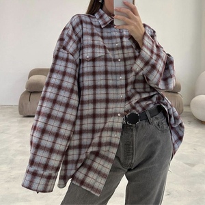 Enyami Street Chic Print Vrouw Streetwear Revers Lange Mouw Geruit Shirt Casual Lange Mouw Tops Vrouwelijke <span class=keywords><strong>Blouse</strong></span> - Product Image 1