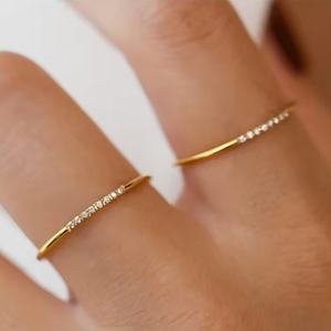 Anillo de Dedo Índice con 8 Diamantes, Diseño Simple y Elegante, Circonita Cúbica, Acero Inoxidable, Chapado en Oro de 18K, Joyería para Mujer - Product Image 6