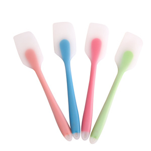 Spatule à gâteau en silicone rose, monobloc, passe au lave-vaisselle, pour la pâtisserie et l'épandage de crème - Product Image 5