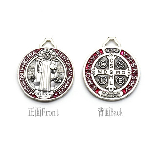 จี้โลหะเบเนดิกต์ 3.8 ซม. สีแดงสีดำ เครื่องประดับแฟชั่นสไตล์เรโทรรูปกางเขน ของขวัญ - Product Image 3