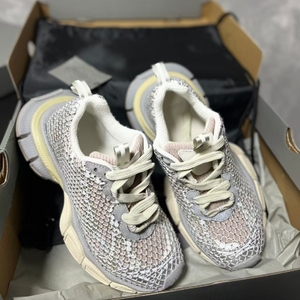 Zapatillas de correr de diseñador para hombre, zapatillas de marca famosa con diamantes a la moda, zapatillas deportivas informales con cara de malla de lujo - Product Image 5