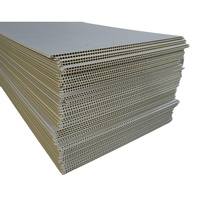 Panneaux muraux intégrés imperméables à installation rapide pour plafond en PVC et panneau mural à joint en V, modèle moderne pour la conception de villas et de maisons
