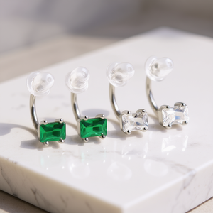 Orecchini a polsino trendy con zircone verde taglio smeraldo, montatura a griffe, geometrici, in lega, gioielli unisex alla moda - Product Image 2