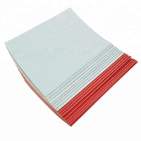 Feuille de papier spécial rouge recyclable anti-frisage pour impression offset, tailles personnalisées disponibles