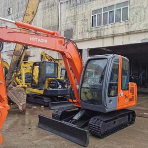 Escavatore Cingolato Mini Usato Originale Giapponese Hitachi ZX60 da 6 Tonnellate con Motore Isuzu, Poche Ore di Lavoro, Piccolo Escavatore Idraulico per Fattoria/Costruzioni - Product Image 1