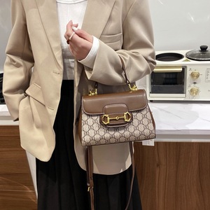Sac à main de luxe grande capacité pour femme, sac décontracté de créateur avec logo, en cuir véritable - Product Image 4