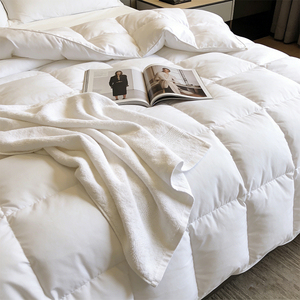 Commercial Couette d Hotel Microfiber Breathable <strong>Continental</strong> <strong>Quilt</strong> for Hotels Hospitality - Product Image 1