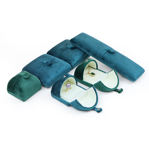 Coffret à bijoux en velours bleu clair, fermeture magnétique rectangulaire, emballage haut de gamme pour bijoux, montres, lunettes - Product Image 2