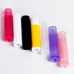 Vente en gros de tubes de baume à lèvres miniatures de 5 ml, contenants en plastique PP de 5 g pour rouge à lèvres avec bouchon à vis, impression de logo personnalisée - Product Image 5
