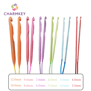 Charmkey aiguilles à tricoter malaisiennes colorées, ensemble de crochets en plastique, aiguilles à tricoter circulaires fantaisie de <span class=keywords><strong>12</strong></span> tailles - Product Image 2