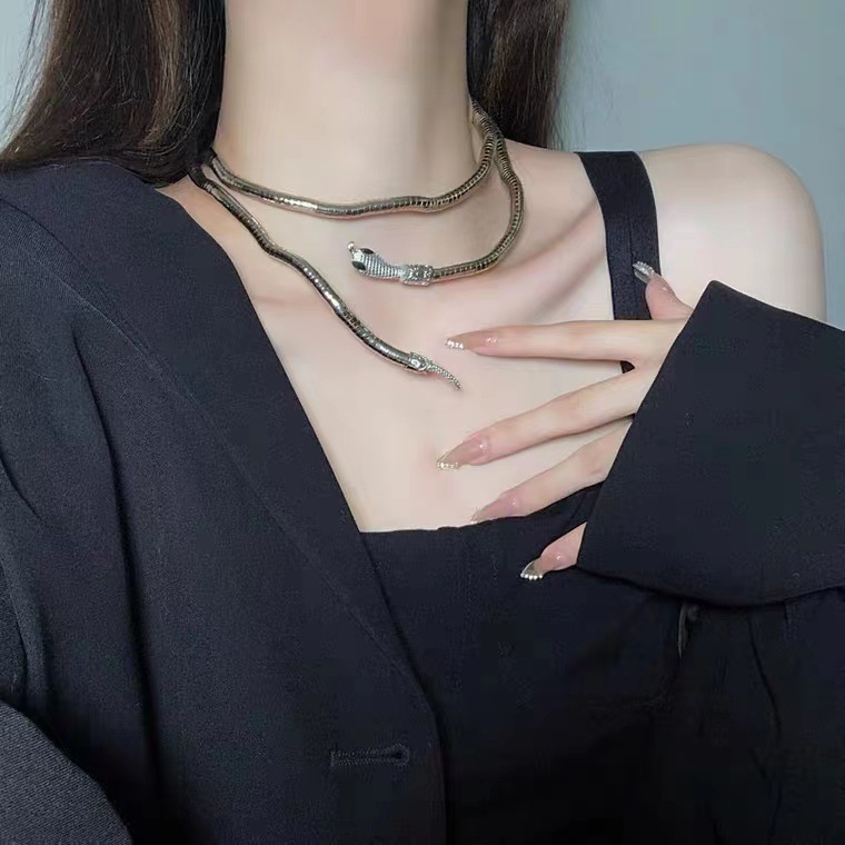 526687_4