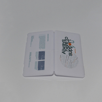 Portable petit porte-masque en plastique à double boucle boîte de rangement latérale anti-poussière et humide pour un usage domestique Design ouvert créatif