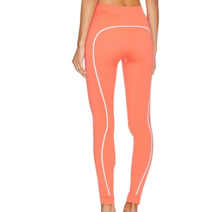 ชุดโยคะคุณภาพสูงพร้อมเสื้อชั้นในออกกำลังกายคอกลมแบบร่องและกางเกงโยคะ ระบายอากาศได้ดี - Product Image 6