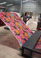 Máquina laminadora para espuma con rodillo de estampado de tela Máquina laminadora de extrusión