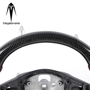 Volant sport personnalisable en fibre de carbone perforé avec LED Megalomania, compatible avec Jaguar XEL E-PACE XE XFL XJ F-TYPE XF F-PACE - Product Image 2