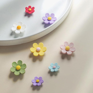 Aimants de réfrigérateur magnétiques en forme de fleur à six pétales - Support photo tridimensionnel DIY en forme de fleur avec miroir robuste recouvert de fer - Product Image 6